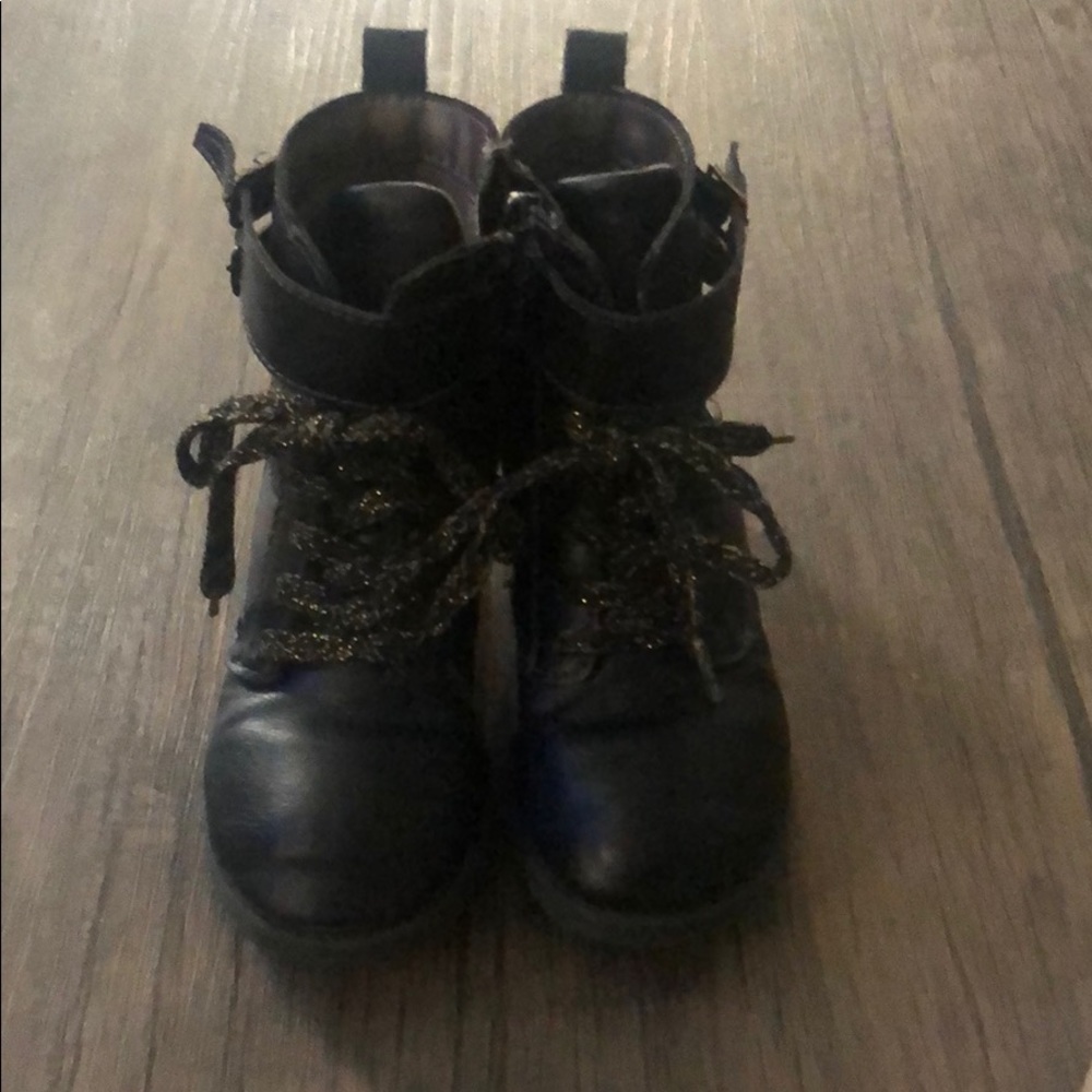 Girls Boots